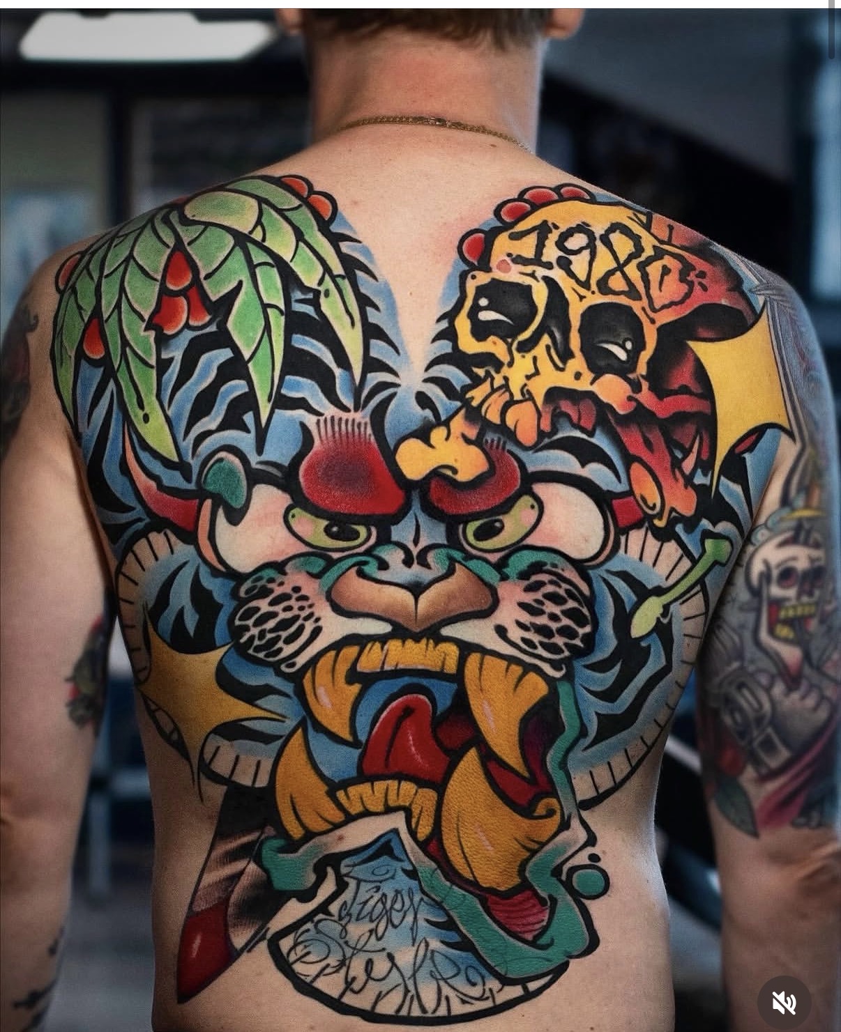 Davee Blows — Traditional Japanese back